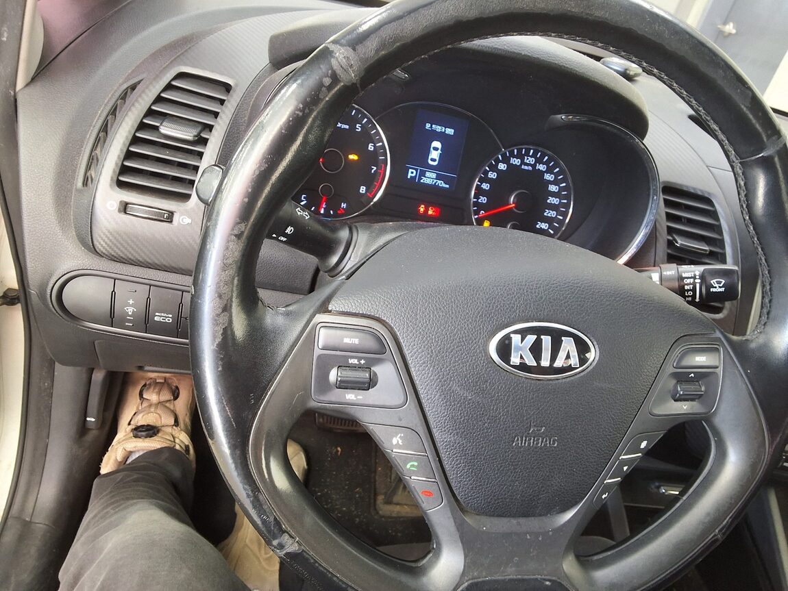 KIA K3 1.6 GDI TRENDY 2013 - zdjęcie 23