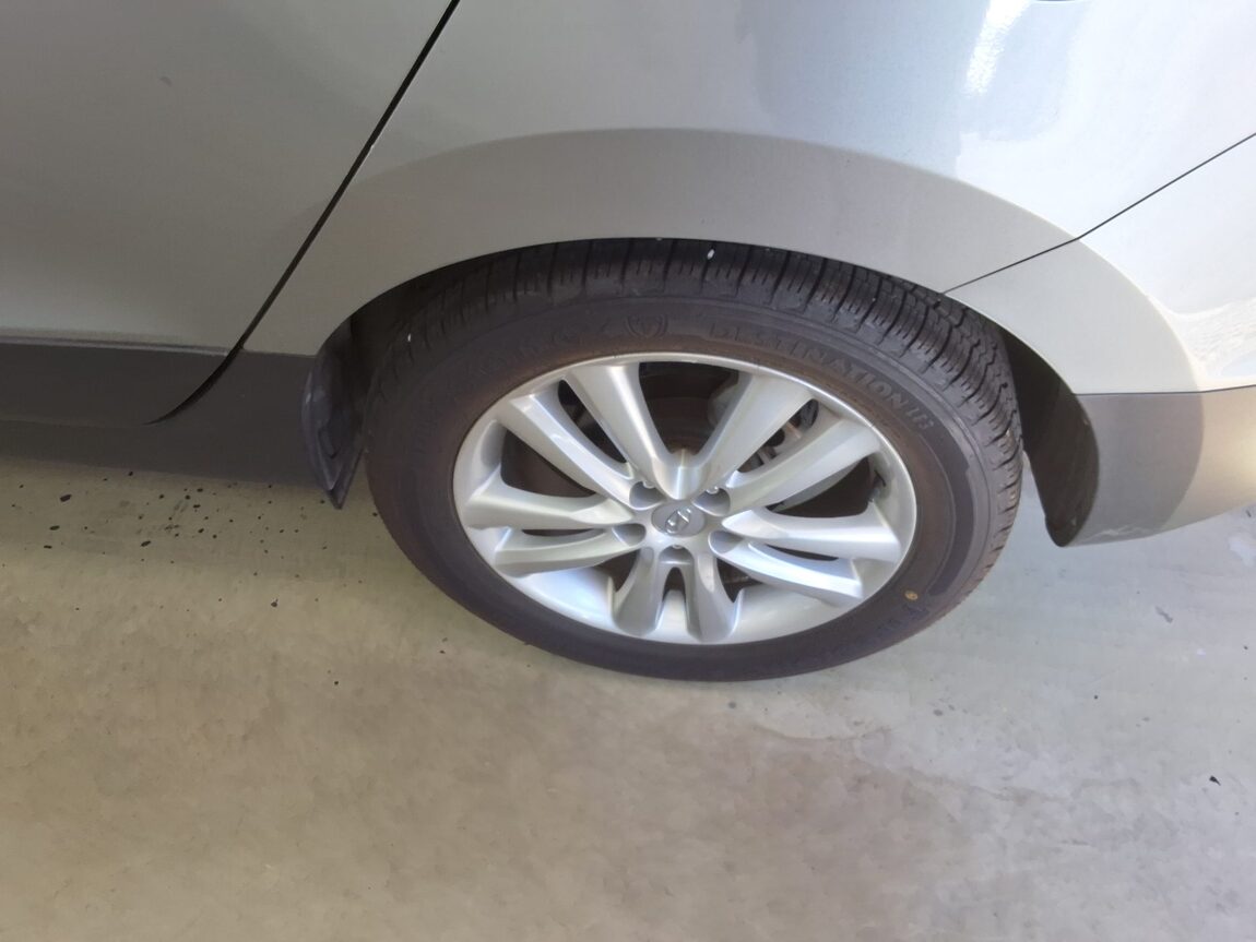 HYUNDAI TUCSON ix DIESEL R20 2WD LX20 SMART PACK 2011 - zdjęcie 20
