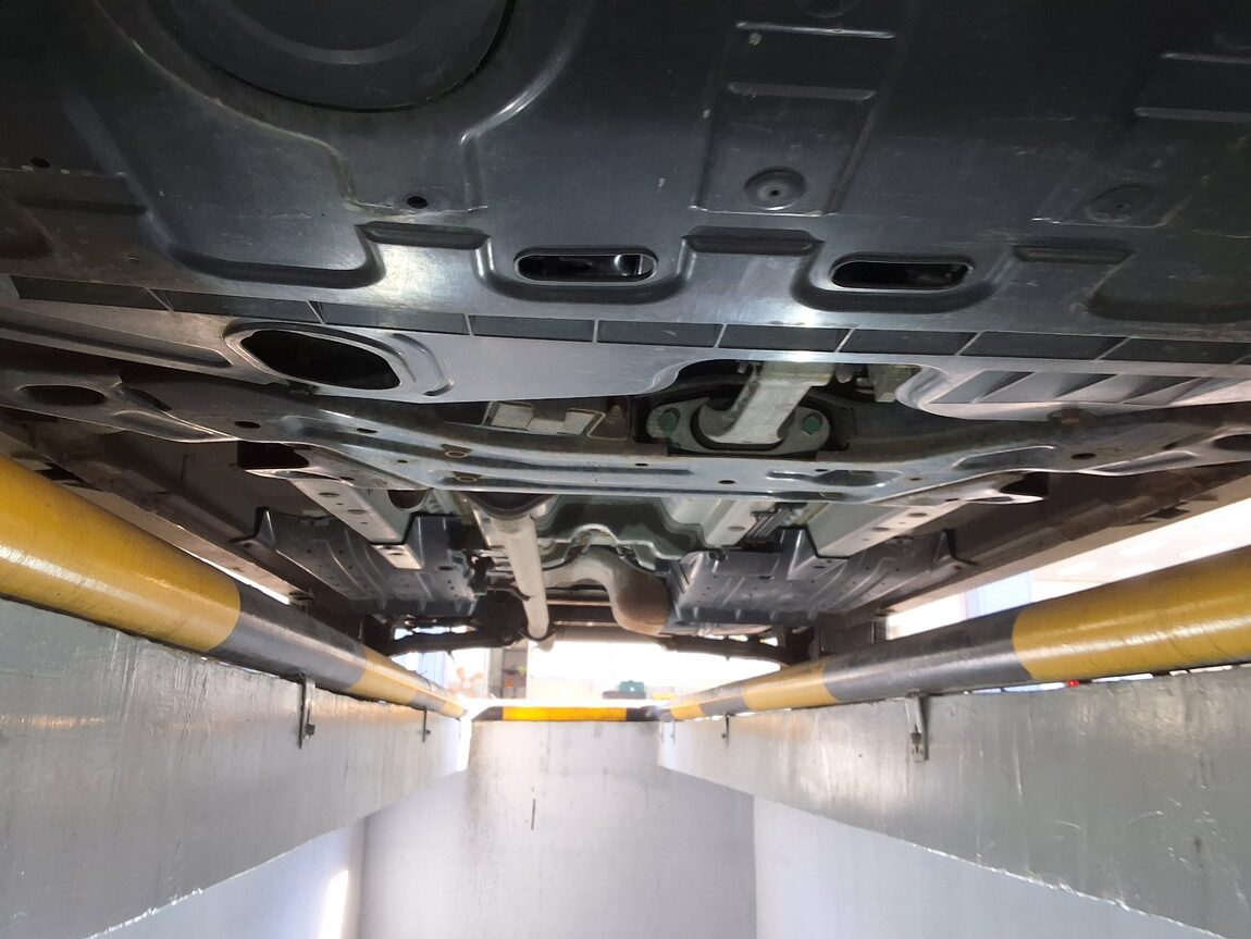 HYUNDAI TUCSON ix DIESEL R20 2WD LX20 SMART PACK 2011 - zdjęcie 9