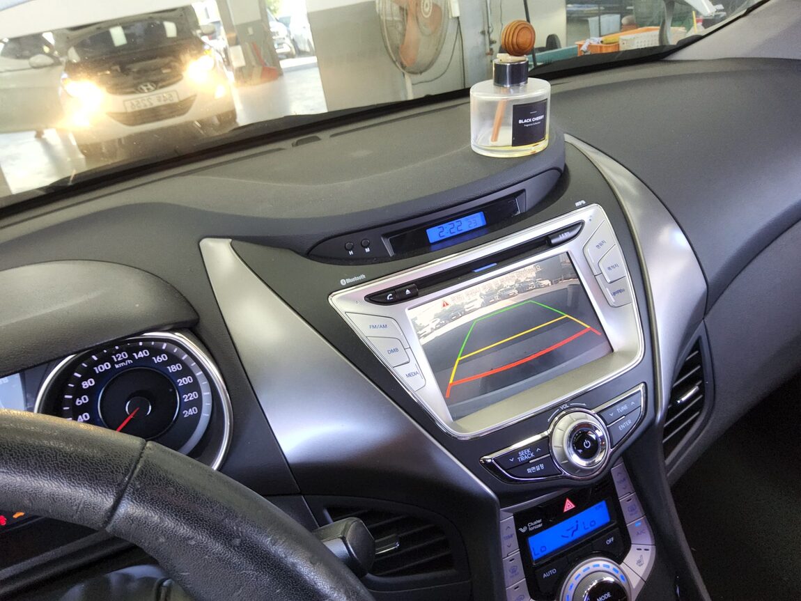HYUNDAI AVANTE MD M16 GDi TOP 2012 - zdjęcie 17