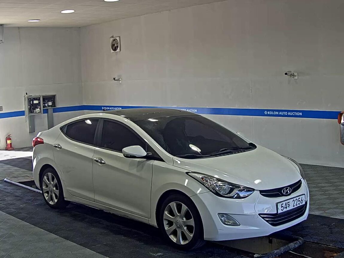 HYUNDAI AVANTE MD M16 GDi TOP 2012 - zdjęcie 3