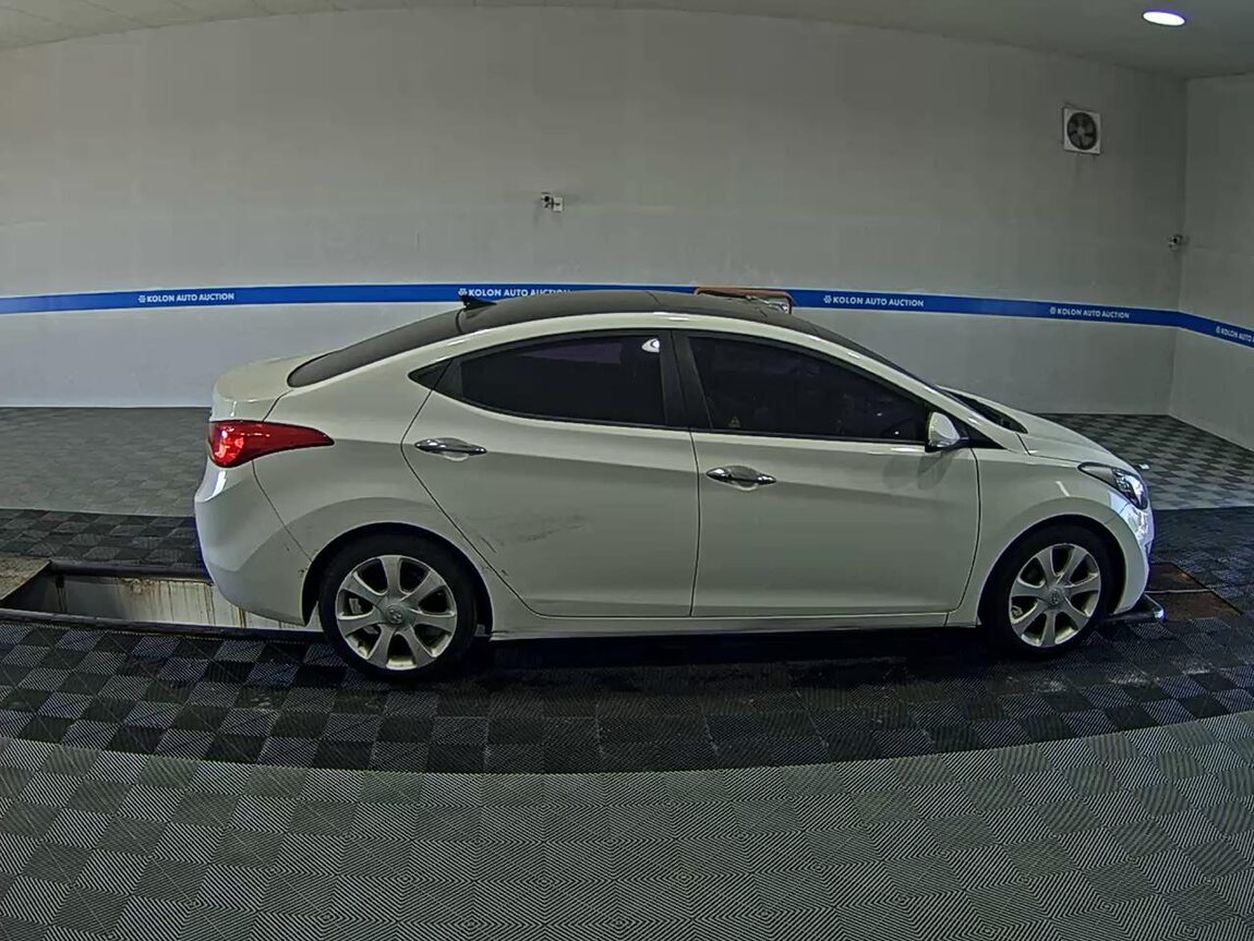 HYUNDAI AVANTE MD M16 GDi TOP 2012 - zdjęcie 4