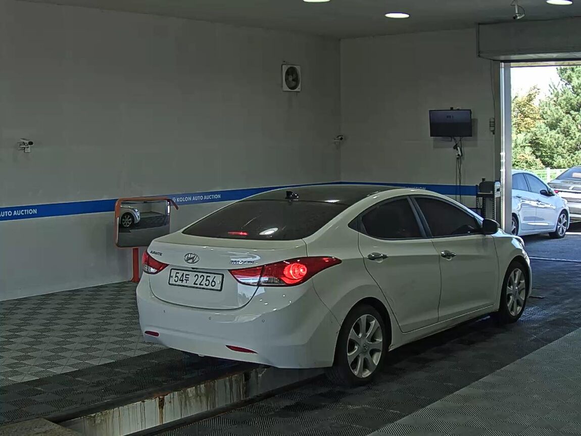 HYUNDAI AVANTE MD M16 GDi TOP 2012 - zdjęcie 5