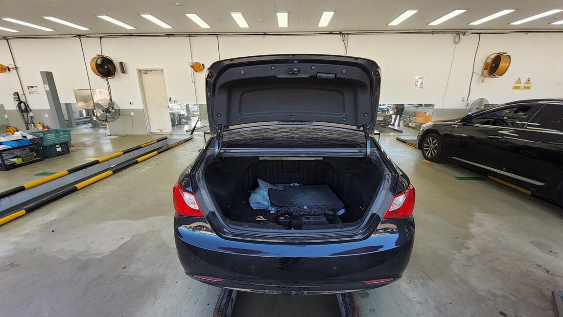 HYUNDAI YF SONATA Y20 PREMIER 2011 - zdjęcie 15
