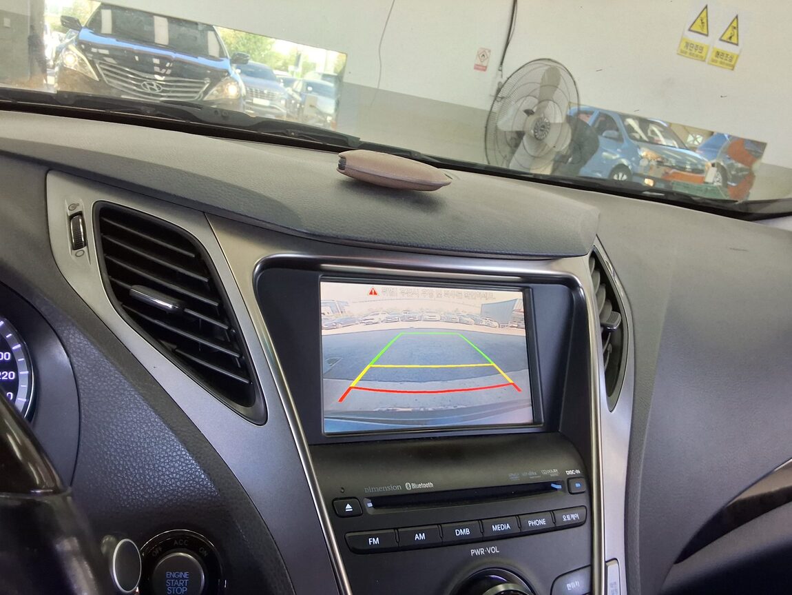 HYUNDAI GRANDEUR HG HG 240 LUXURY 2012 - zdjęcie 19