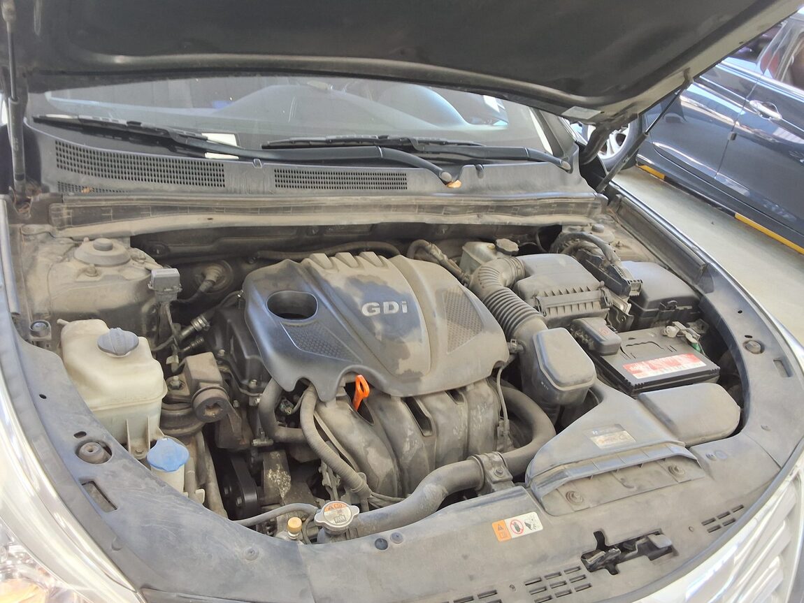 HYUNDAI GRANDEUR HG HG 240 LUXURY 2012 - zdjęcie 21