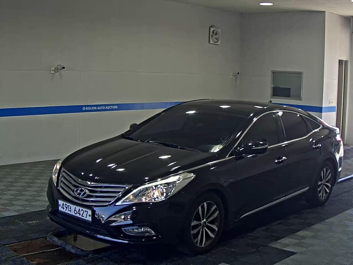 HYUNDAI GRANDEUR HG HG 240 LUXURY 2012 - zdjęcie 2