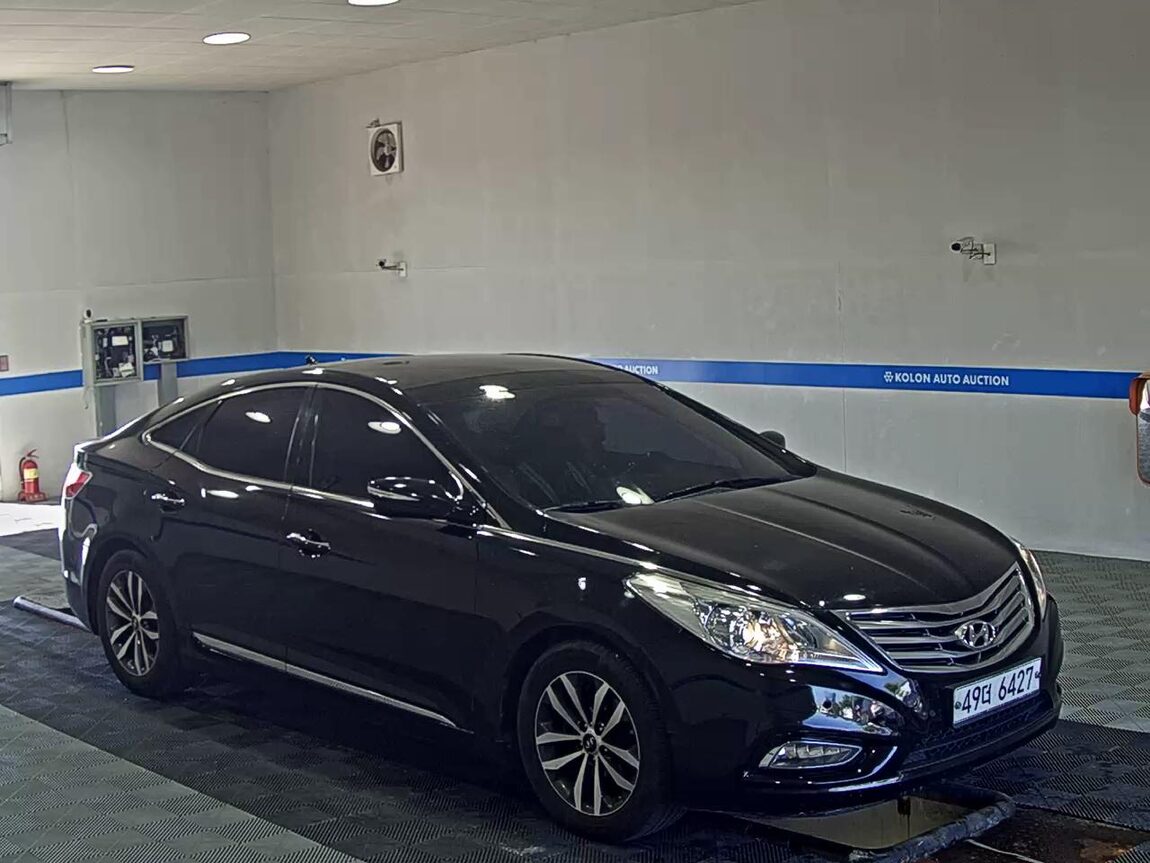 HYUNDAI GRANDEUR HG HG 240 LUXURY 2012 - zdjęcie 3