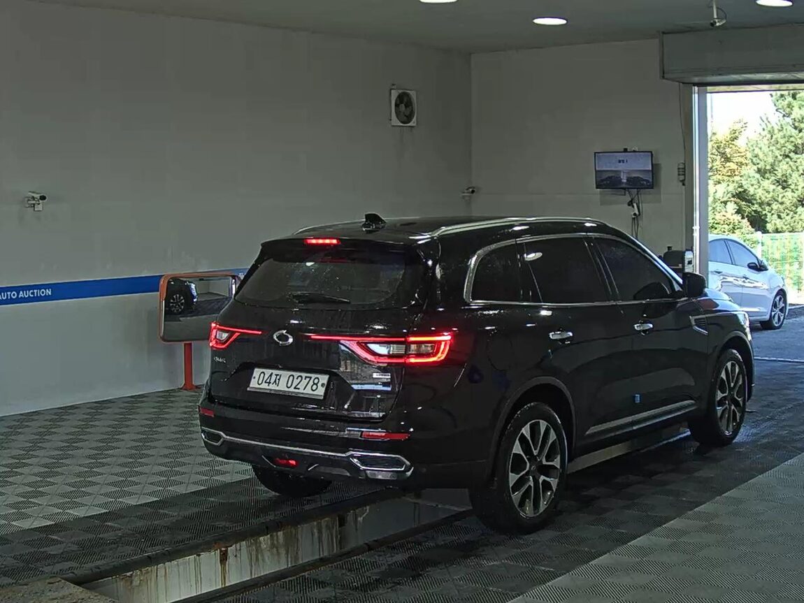 RENAULT (SAMSUNG) QM6 2.0 dCi 4WD RE SIGNATURE 2017 - zdjęcie 5