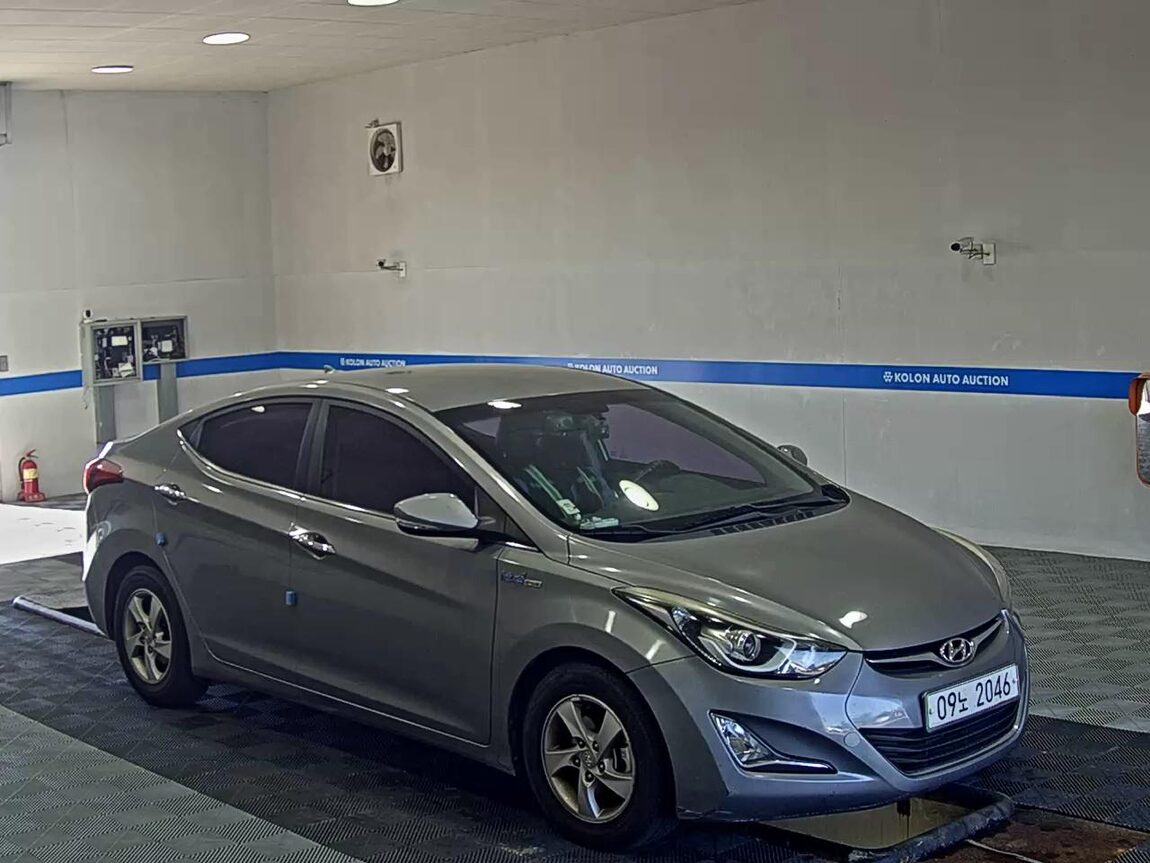 HYUNDAI THE NEW AVANTE MD 1.6 VGT SMART 2014 - zdjęcie 3