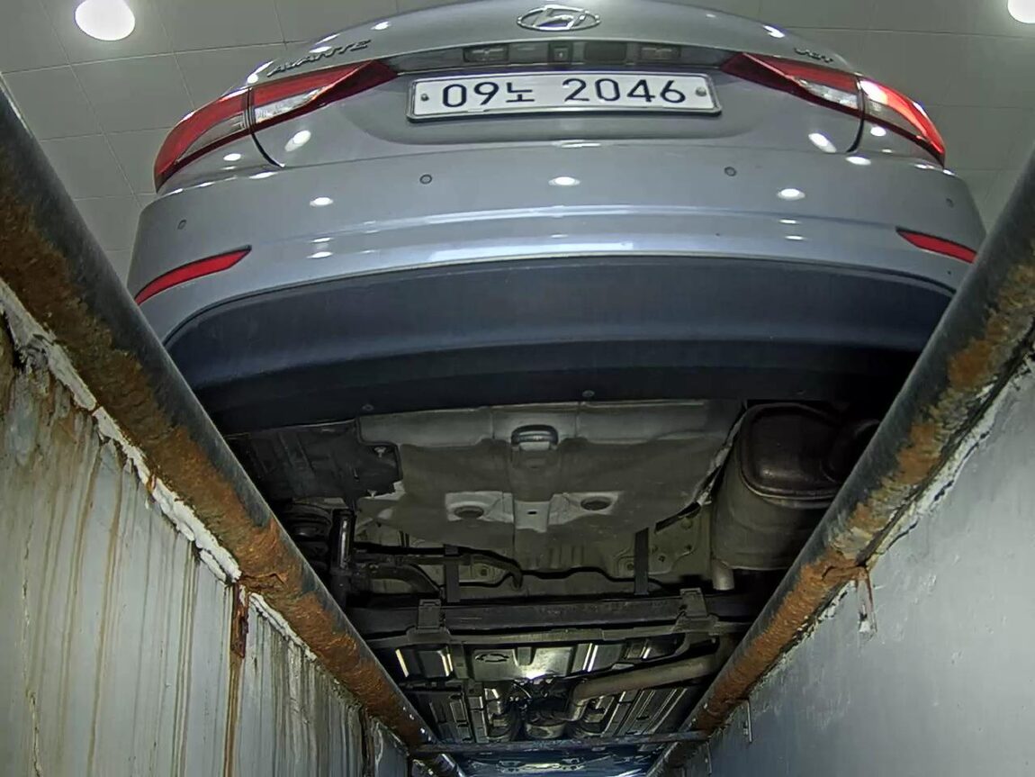 HYUNDAI THE NEW AVANTE MD 1.6 VGT SMART 2014 - zdjęcie 8