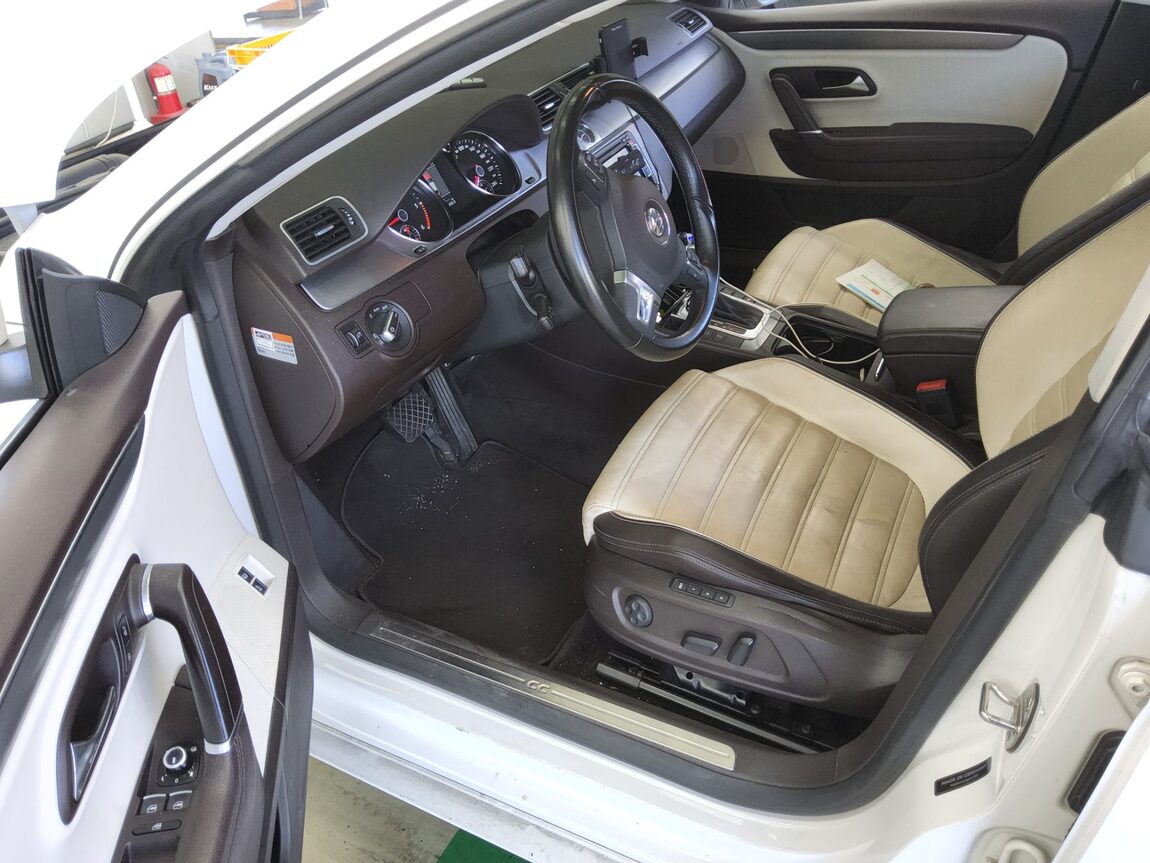 VOLKSWAGEN CC 2.0 TDI BLUEMOTION 2014 - zdjęcie 10