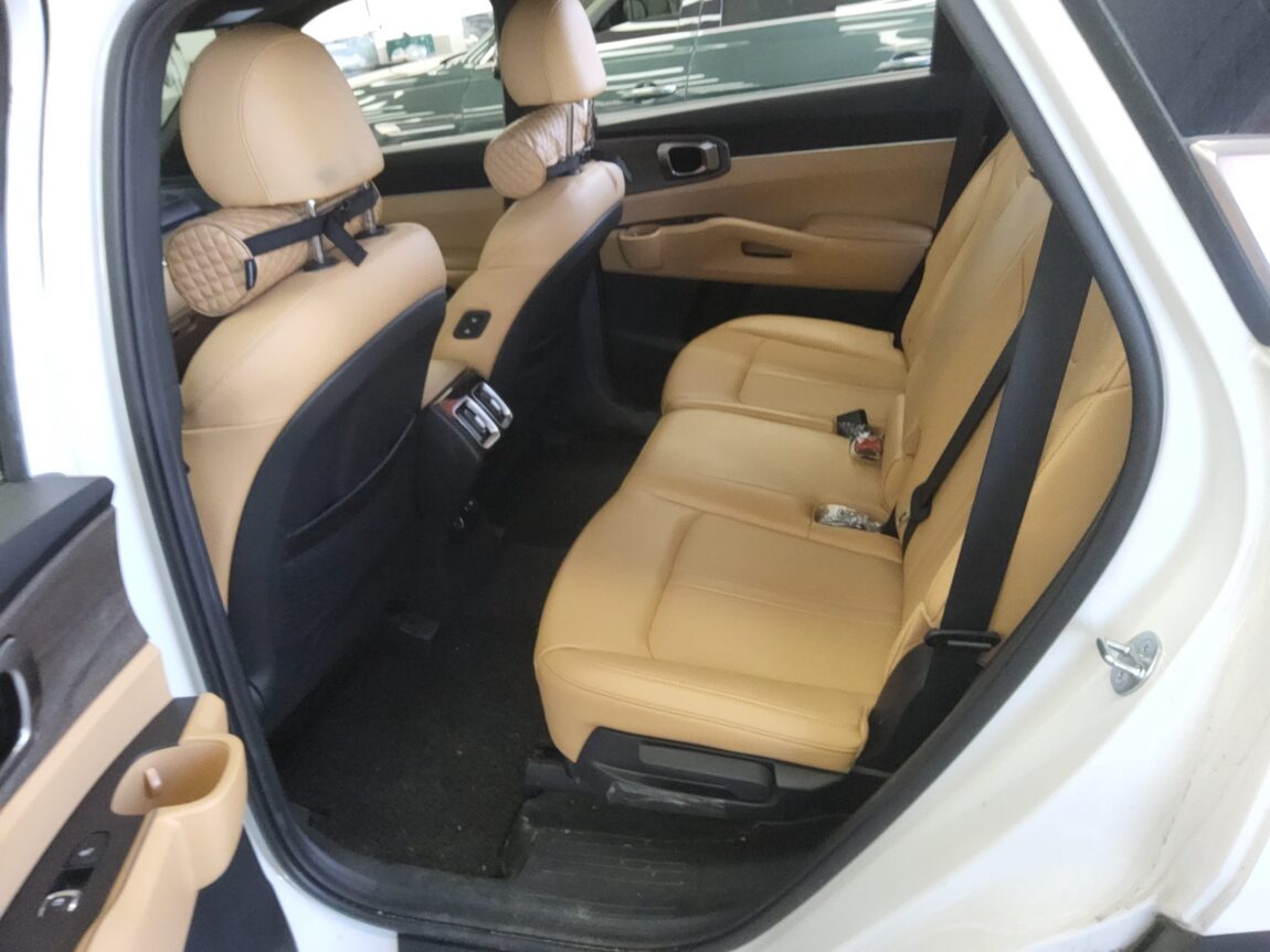 KIA NEW SORENTO (MQ4) 2.2 DIESEL 2WD PRESTIGE 2023 - zdjęcie 12
