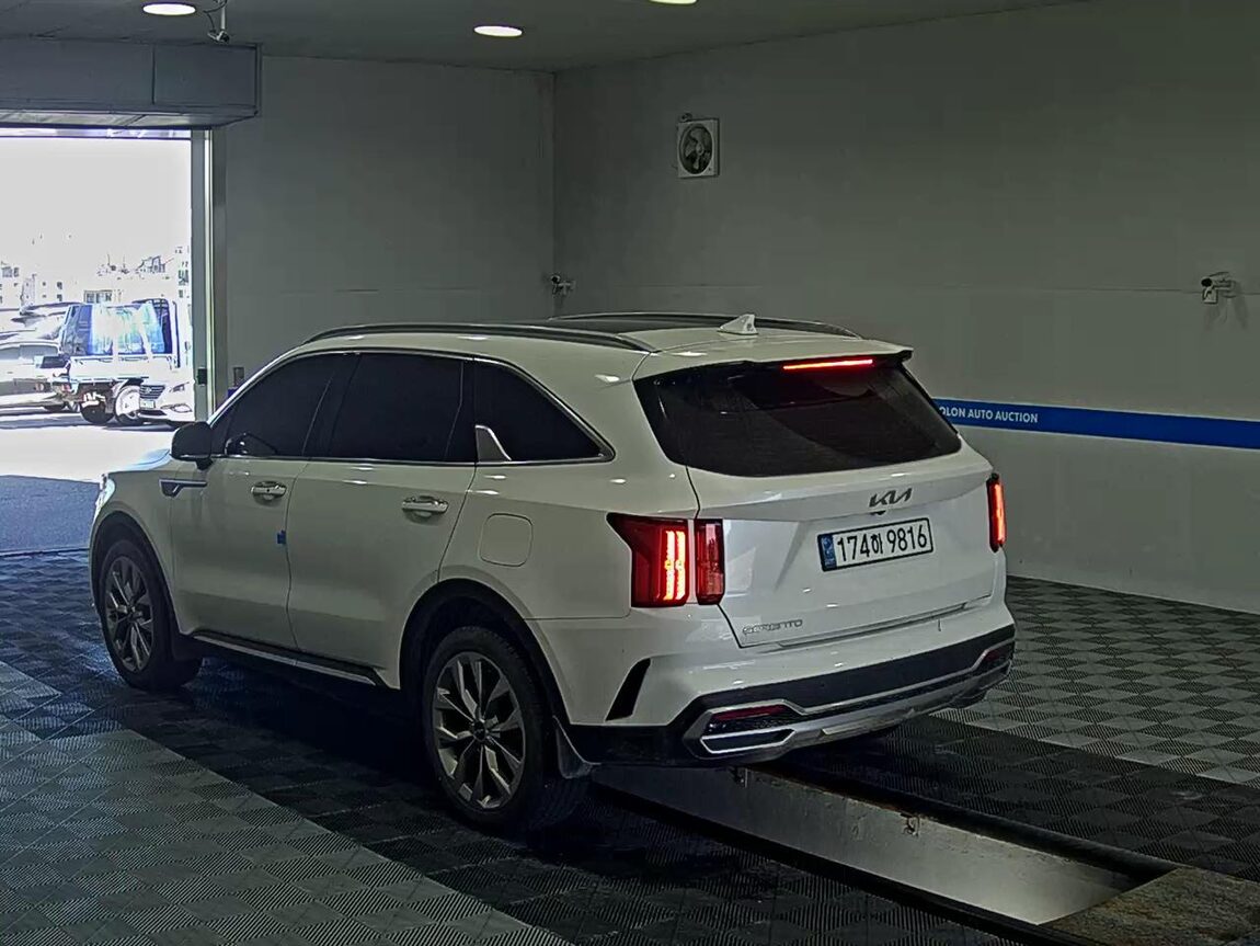 KIA NEW SORENTO (MQ4) 2.2 DIESEL 2WD PRESTIGE 2023 - zdjęcie 6