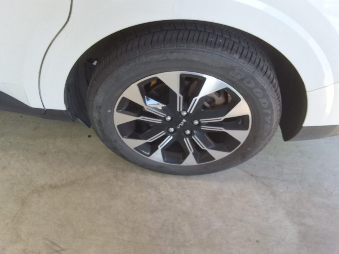 KIA NEW CARNIVAL (KA4) 9-SEATER DIESEL PRESTIGE 2023 - zdjęcie 20