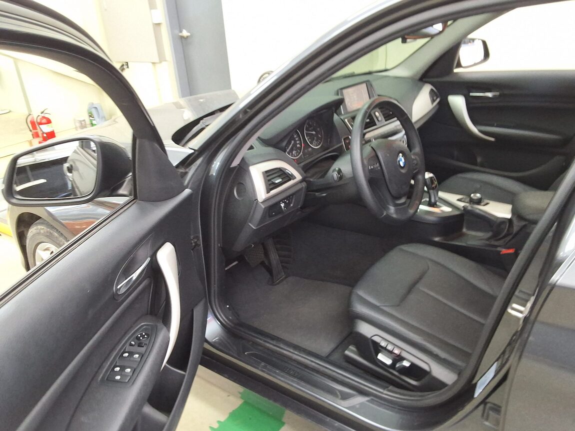 BMW 1 SERIES (2ND GEN) 5-DOOR 118d JOY 2017 - zdjęcie 11
