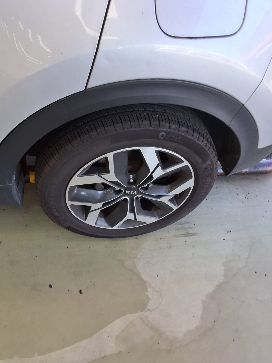 KIA SPORTAGE THE BOLD R2.0 DIESEL 4WD PRESTIGE 2019 - zdjęcie 21