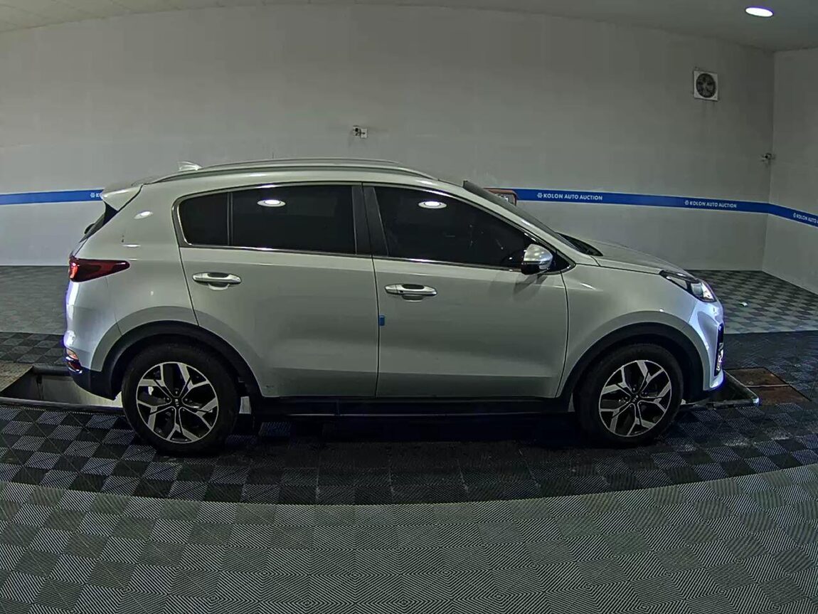 KIA SPORTAGE THE BOLD R2.0 DIESEL 4WD PRESTIGE 2019 - zdjęcie 4