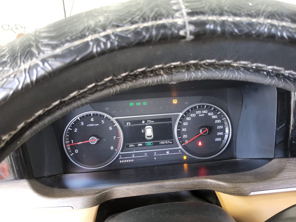 KIA NEW SORENTO (MQ4) 2.5 GASOLINE 2WD PRESTIGE 2022 - zdjęcie 9