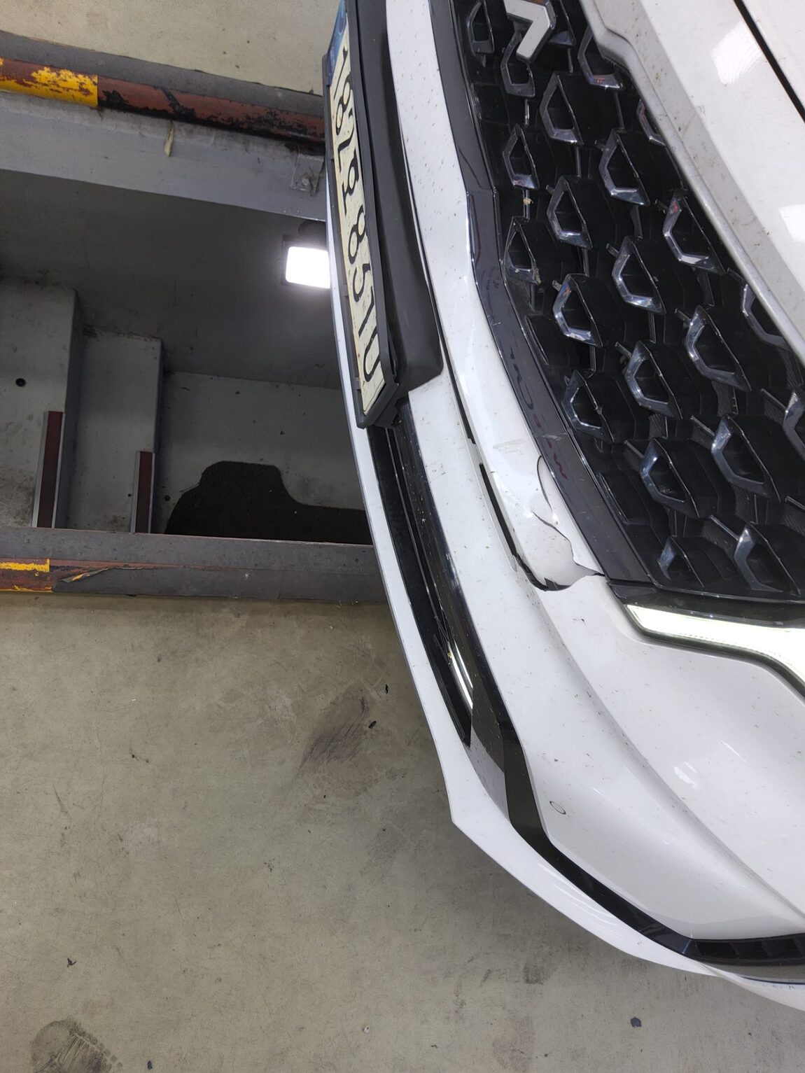 KIA NEW SORENTO (MQ4) 2.5 GASOLINE 2WD PRESTIGE 2022 - zdjęcie 19