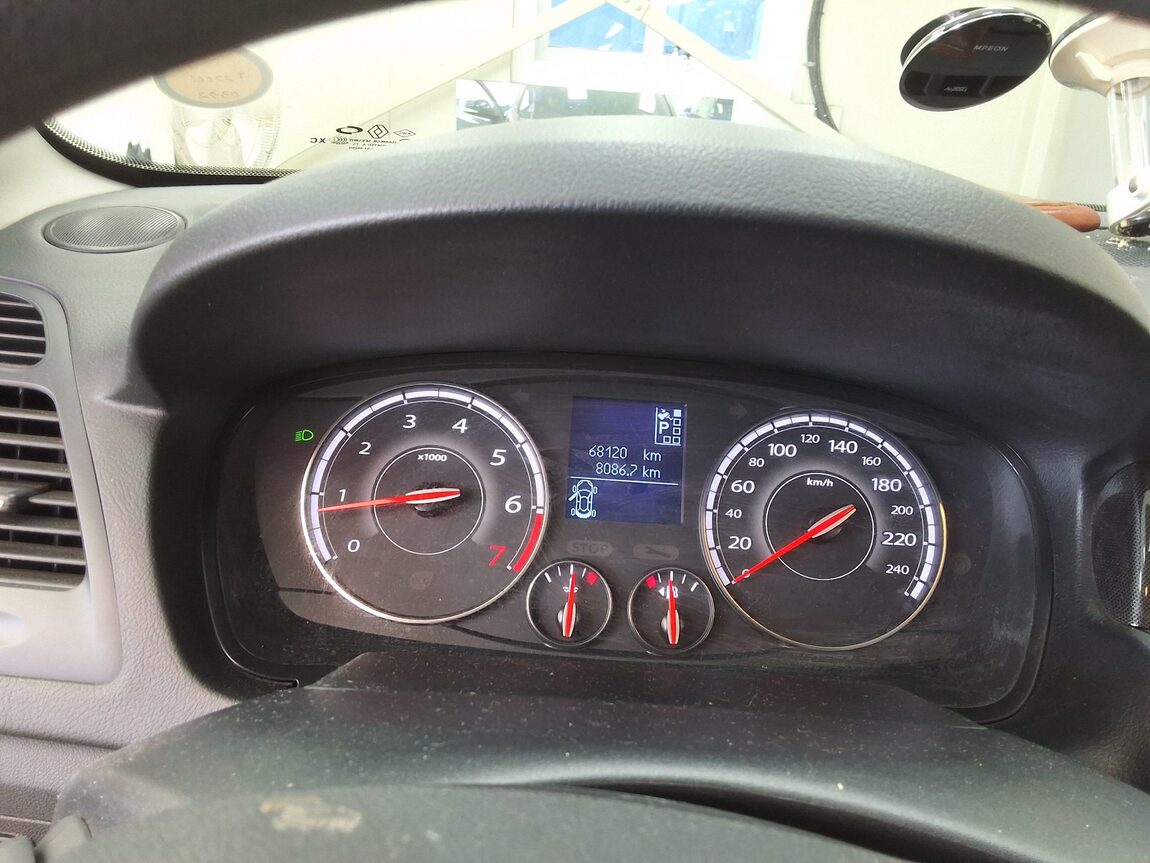 RENAULT (SAMSUNG) SM5 NOVA SE 2016 - zdjęcie 10