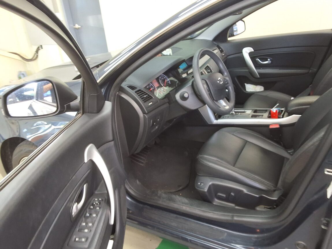 RENAULT (SAMSUNG) SM5 NOVA SE 2016 - zdjęcie 11