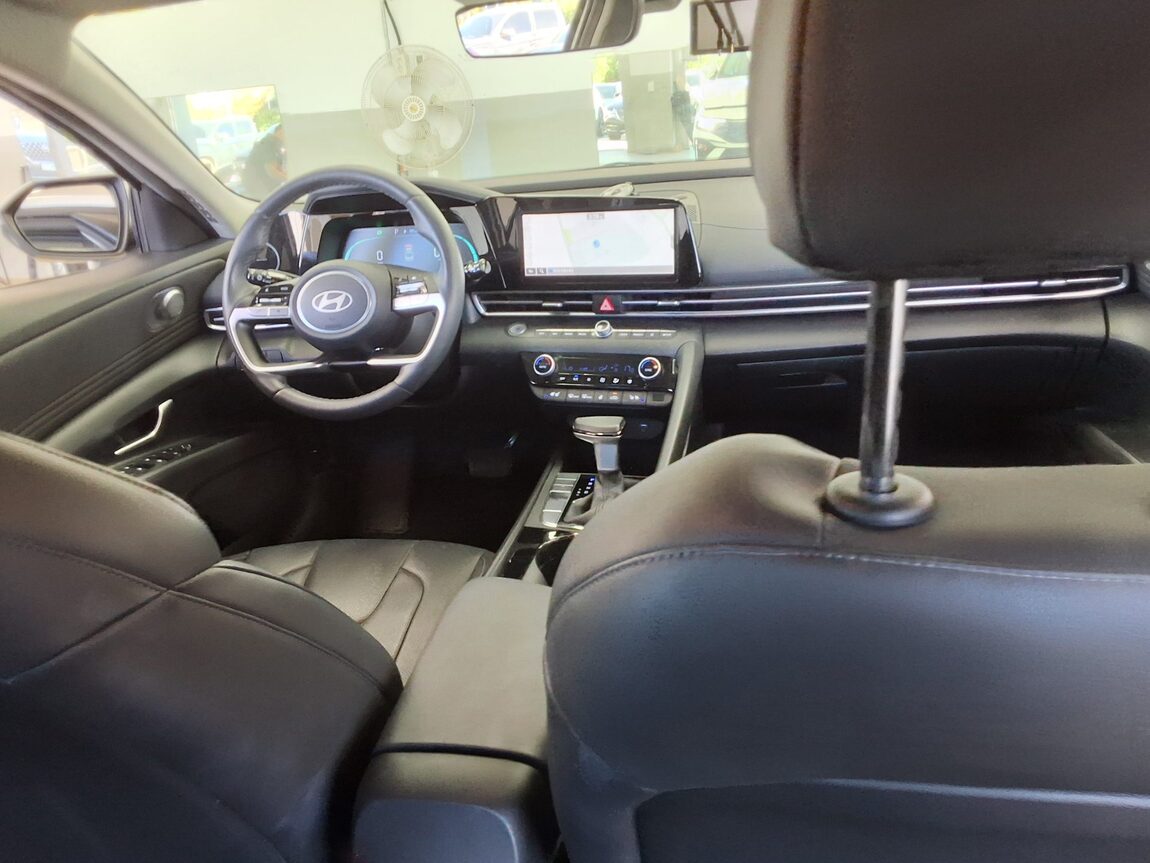 HYUNDAI THE NEW AVANTE (CN7) GASOLINE 1.6 MODERN 2024 - zdjęcie 11