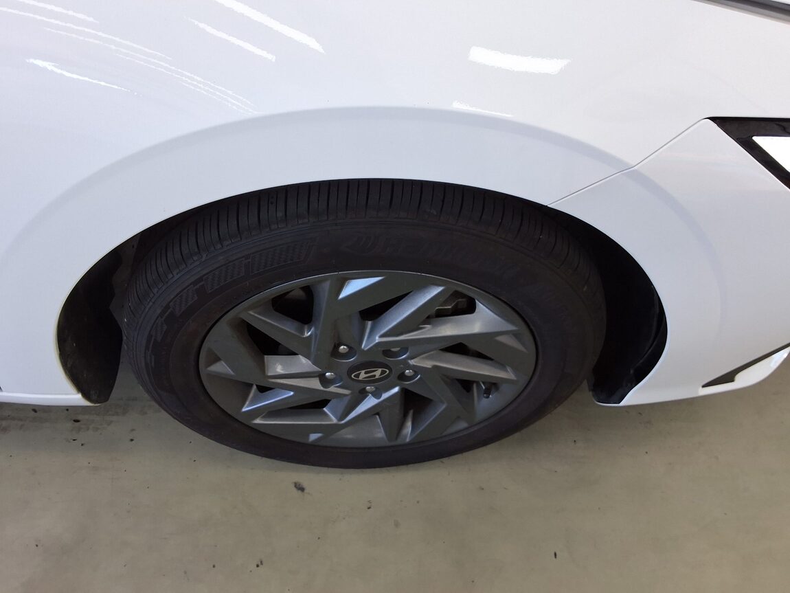 HYUNDAI THE NEW AVANTE (CN7) GASOLINE 1.6 MODERN 2024 - zdjęcie 24