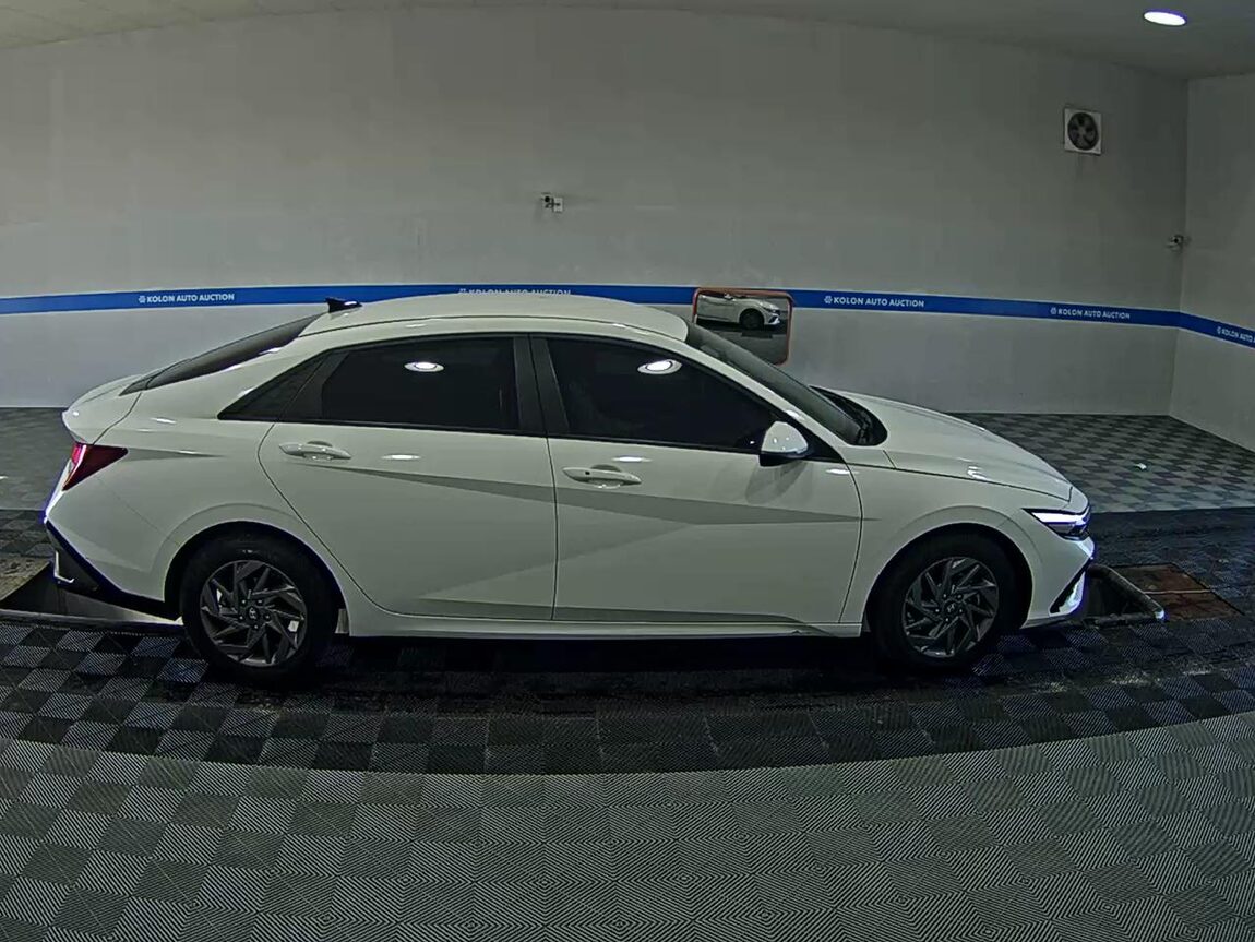 HYUNDAI THE NEW AVANTE (CN7) GASOLINE 1.6 MODERN 2024 - zdjęcie 4