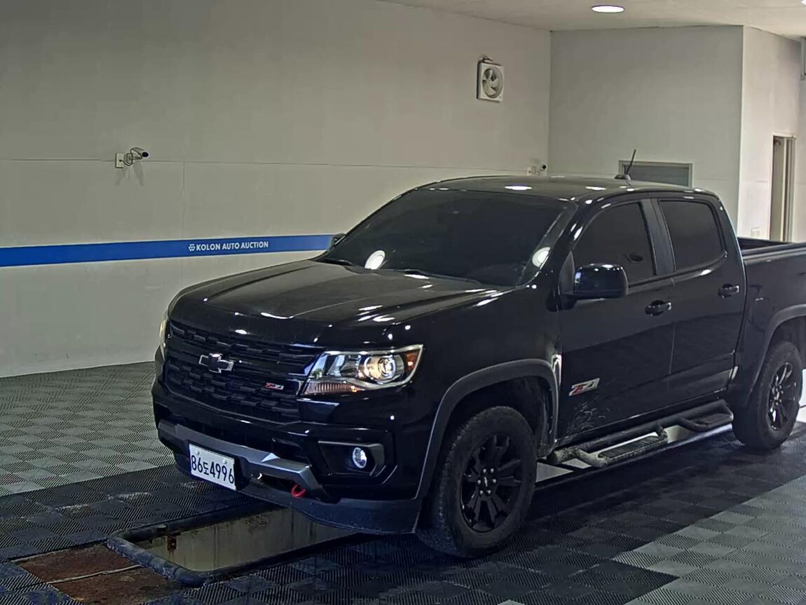 CHEVROLET (DAEWOO) REAL NEW COLORADO 3.6L 4WD Z71-X MIDNIGHT 2022 - zdjęcie 2