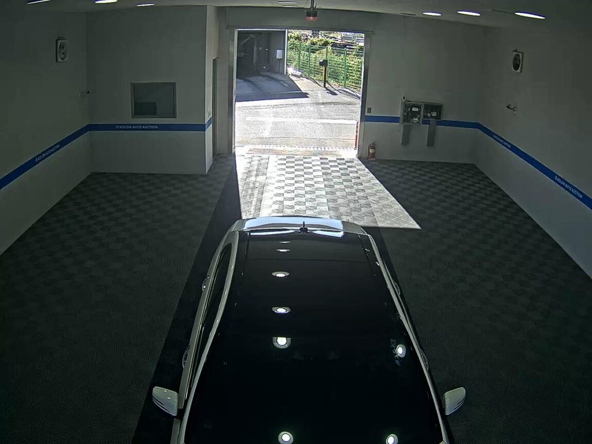MERCEDES-BENZ E-CLASS (4TH GEN) E250 CDI BLUETEC 4MATIC AVANTGARDE 2015 - zdjęcie 7