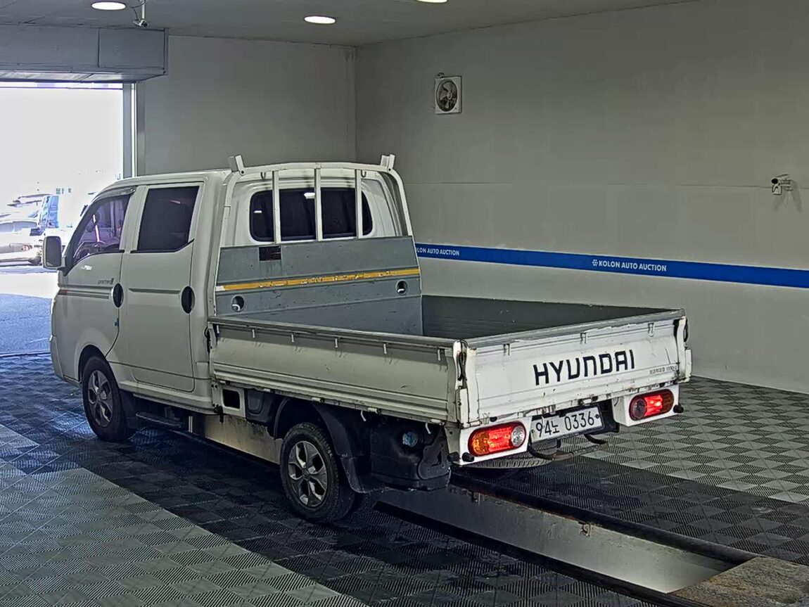 HYUNDAI PORTER II CRDi DOUBLE CAB EXTRA LONG WHEELBASE MODERN 2020 - zdjęcie 6