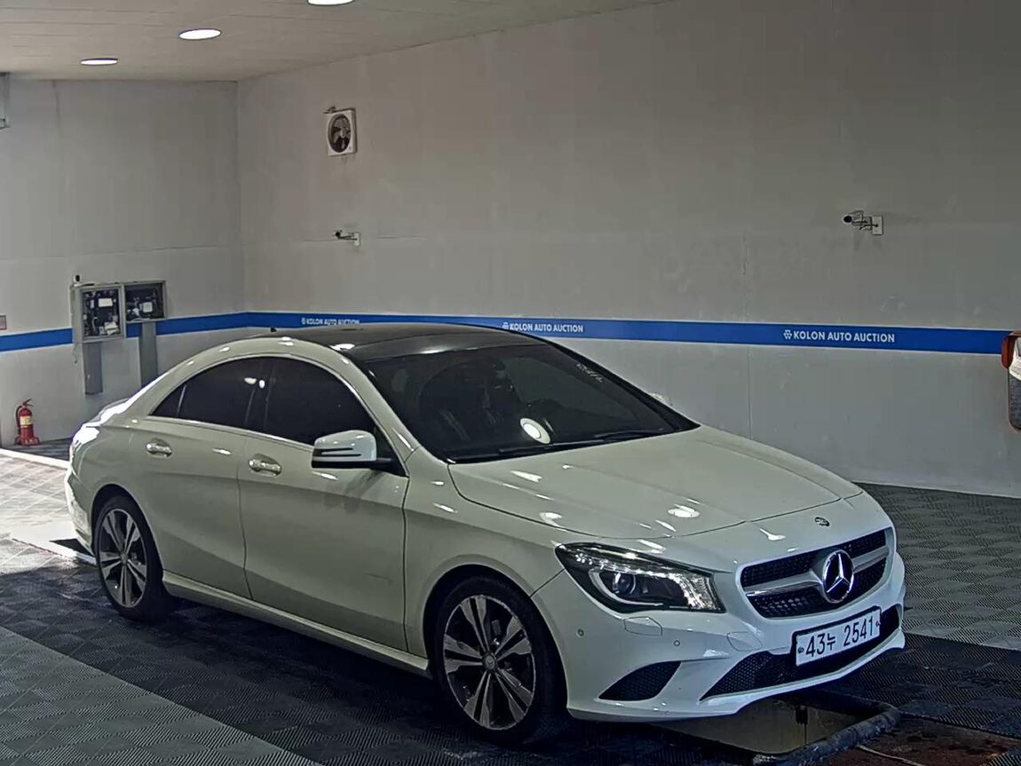MERCEDES-BENZ CLA-CLASS CLA200 CDI 2014 - zdjęcie 3