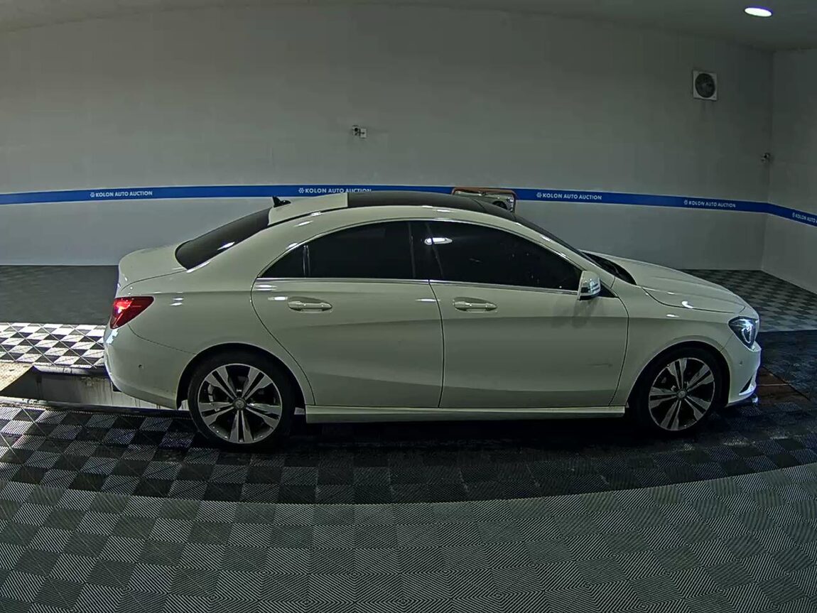 MERCEDES-BENZ CLA-CLASS CLA200 CDI 2014 - zdjęcie 4