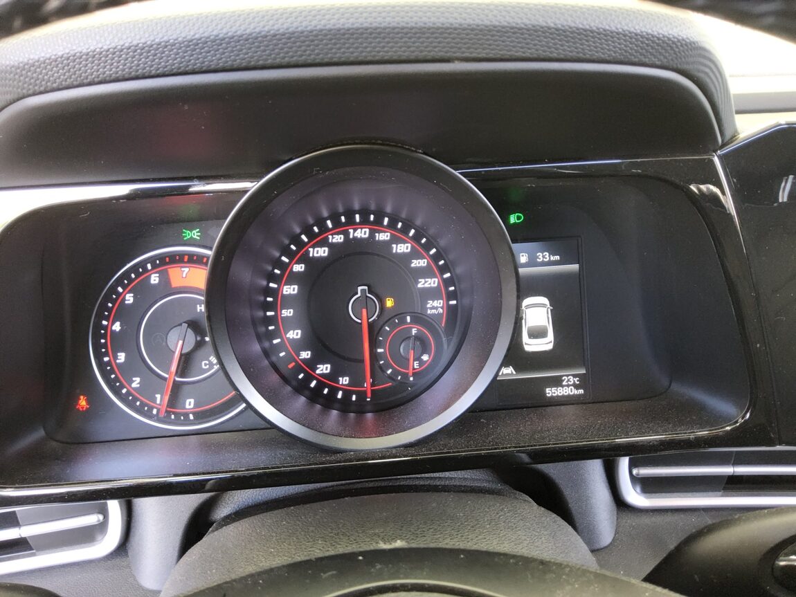 HYUNDAI AVANTE (CN7) 1.6 GASOLINE MODERN 2023 - zdjęcie 9