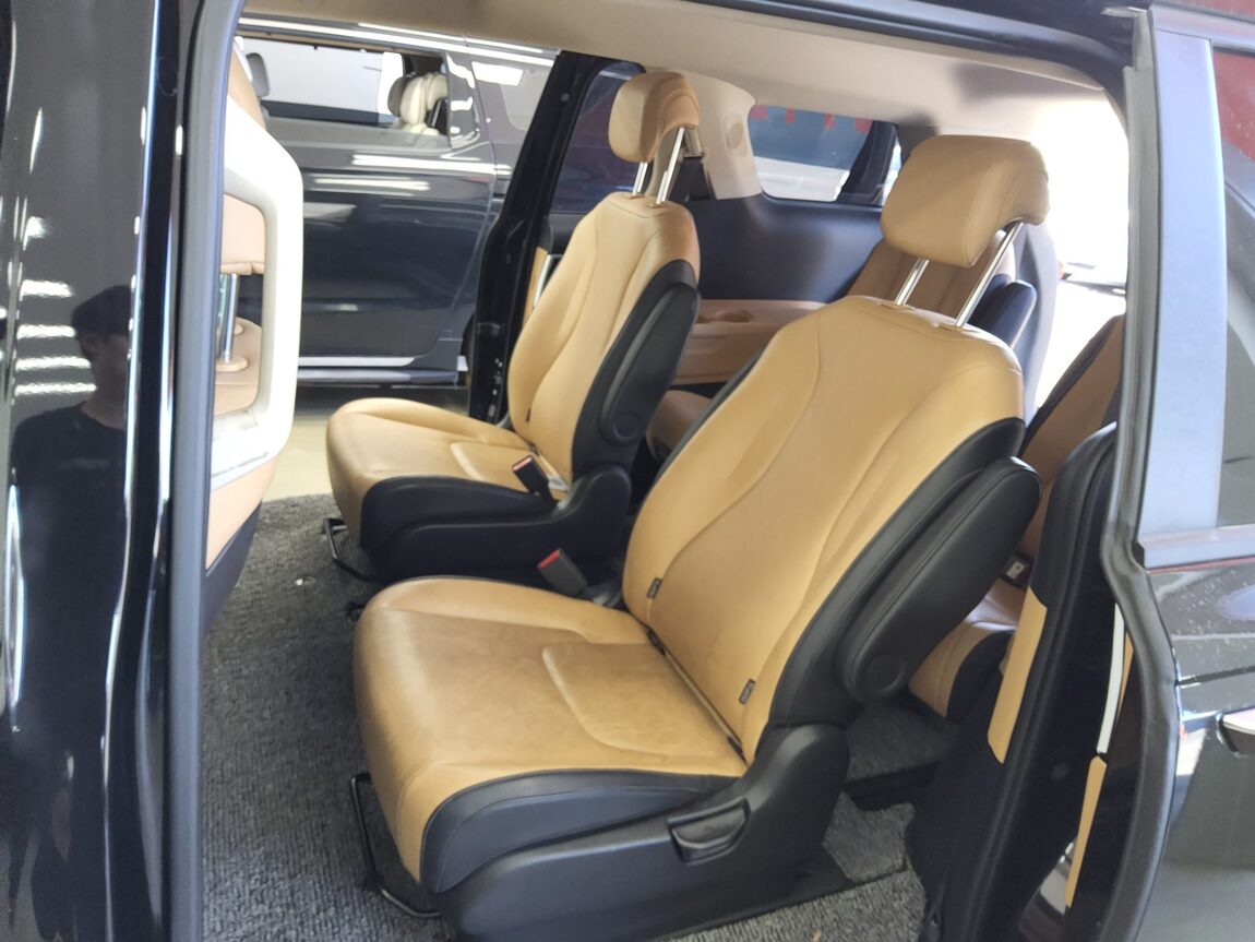 KIA NEW CARNIVAL (KA4) 9-SEATER GASOLINE PRESTIGE 2023 - zdjęcie 12