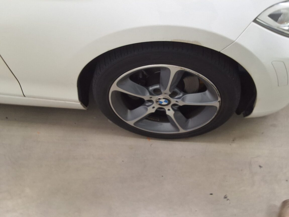 BMW 2 SERIES (1ST GEN) COUPE 220d LAUNCH PACK 2014 - zdjęcie 17