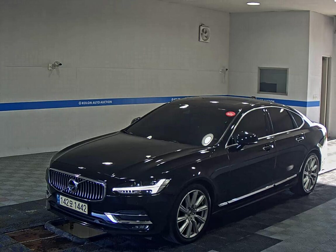 VOLVO THE NEW S90 T5 INSCRIPTION 2019 - zdjęcie 2