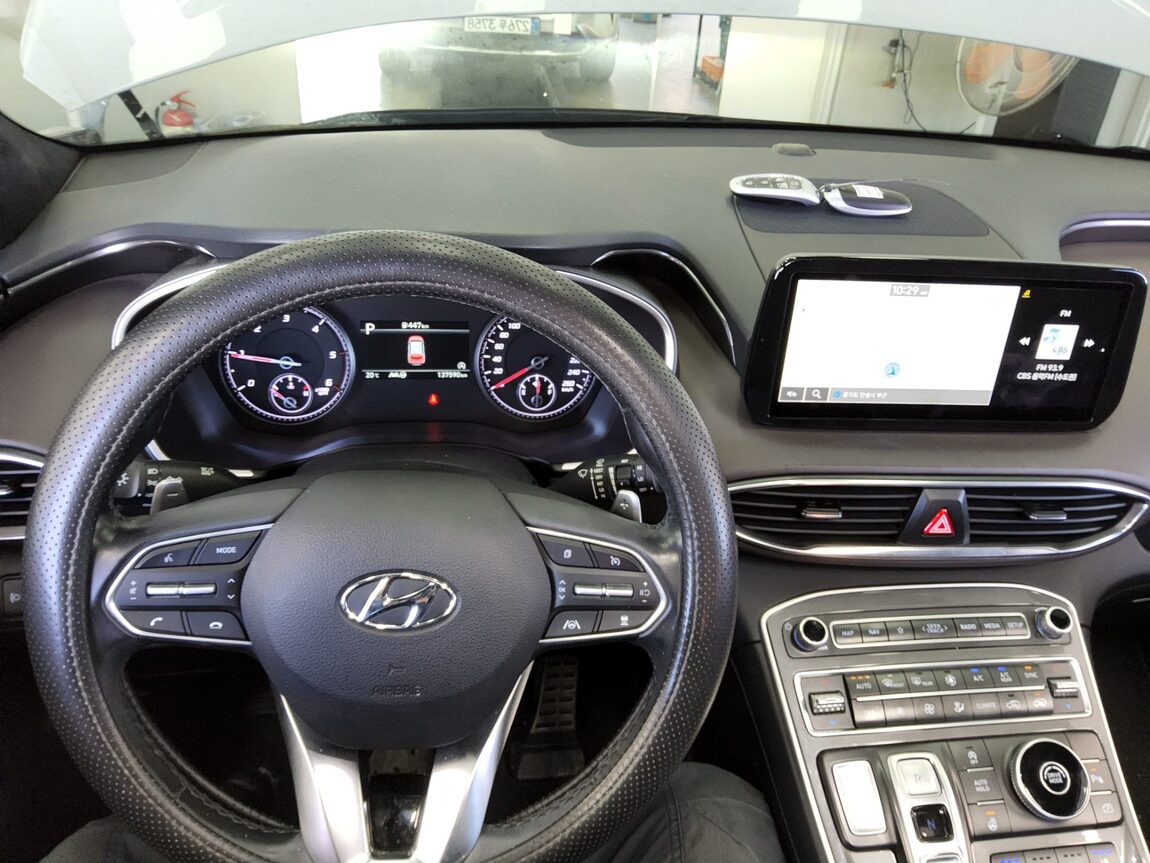 HYUNDAI THE NEW SANTA FE DIESEL 2.2 2WD PRESTIGE 2021 - zdjęcie 17
