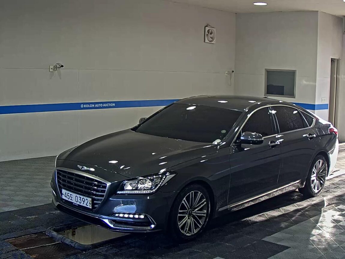 GENESIS G80 3.3 GDi AWD LUXURY 2017 - zdjęcie 2