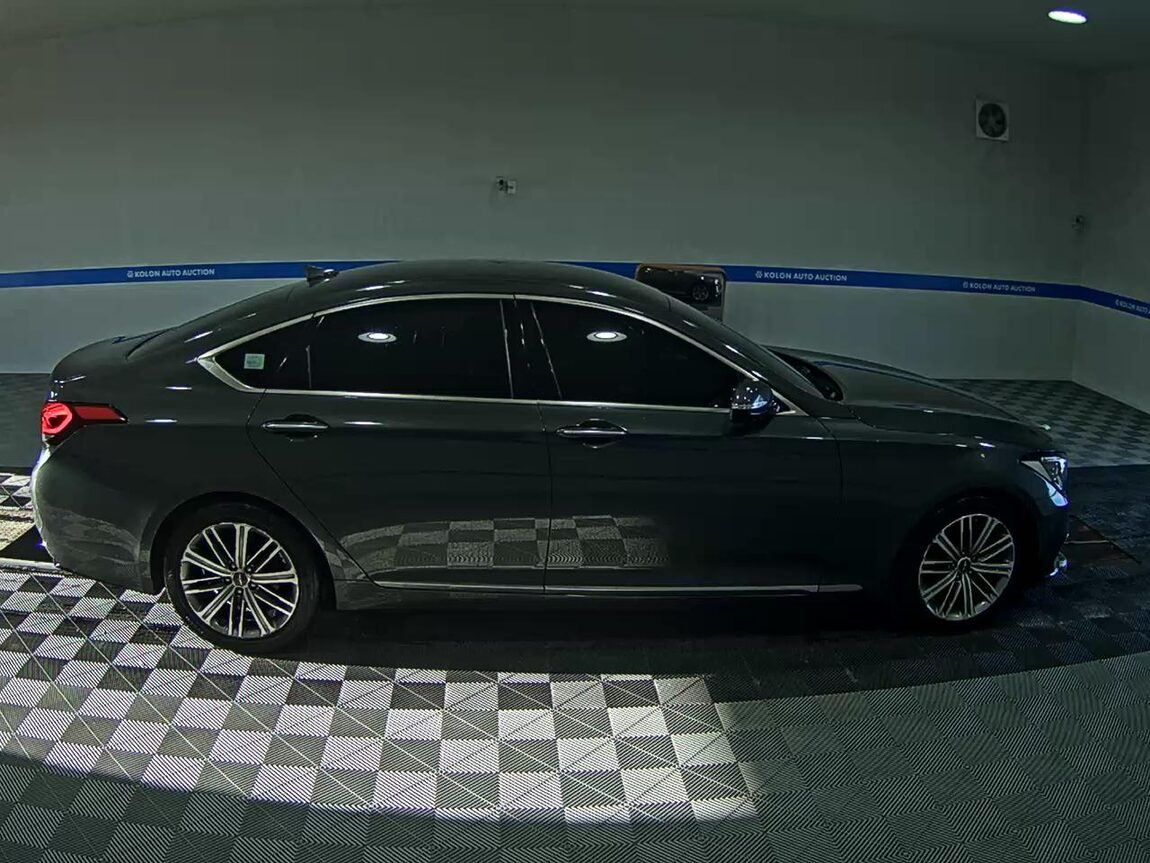 GENESIS G80 3.3 GDi AWD LUXURY 2017 - zdjęcie 4