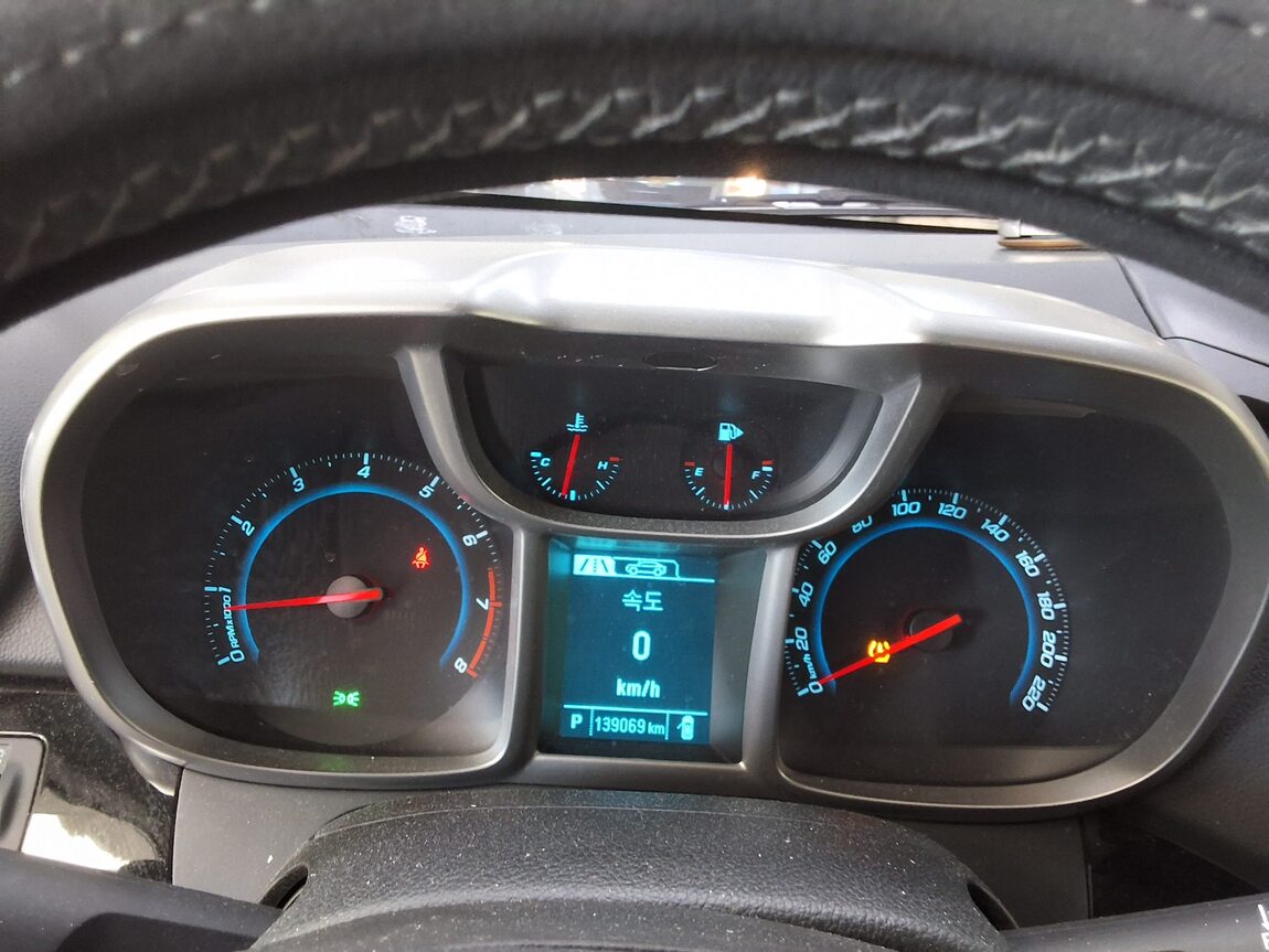 CHEVROLET (DAEWOO) ORLANDO 2.0 LPGi DYNAMIC 2018 - zdjęcie 10