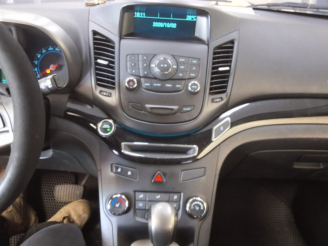 CHEVROLET (DAEWOO) ORLANDO 2.0 LPGi DYNAMIC 2018 - zdjęcie 24