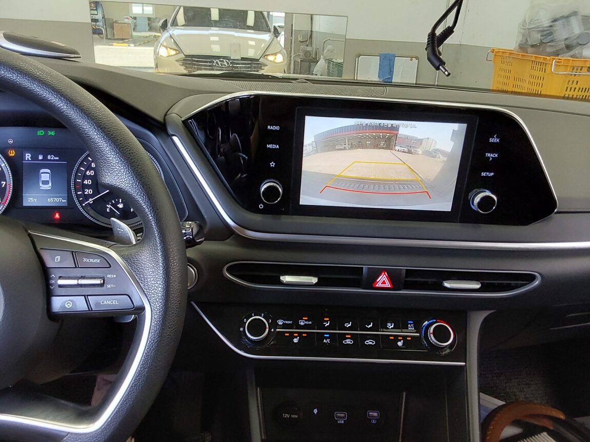 HYUNDAI SONATA (DN8) G2.0 SMART 2020 - zdjęcie 17