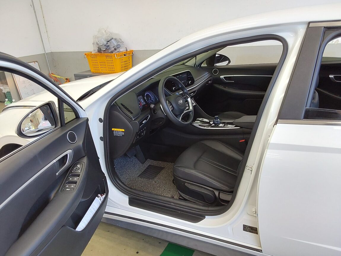 HYUNDAI SONATA (DN8) G2.0 SMART 2020 - zdjęcie 10