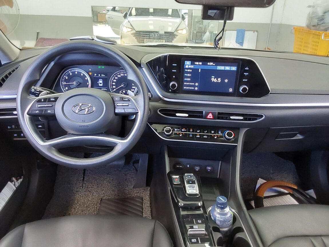 HYUNDAI SONATA (DN8) G2.0 SMART 2020 - zdjęcie 11