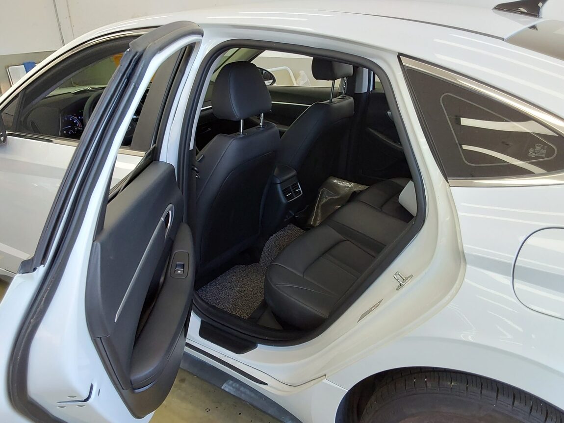 HYUNDAI SONATA (DN8) G2.0 SMART 2020 - zdjęcie 12