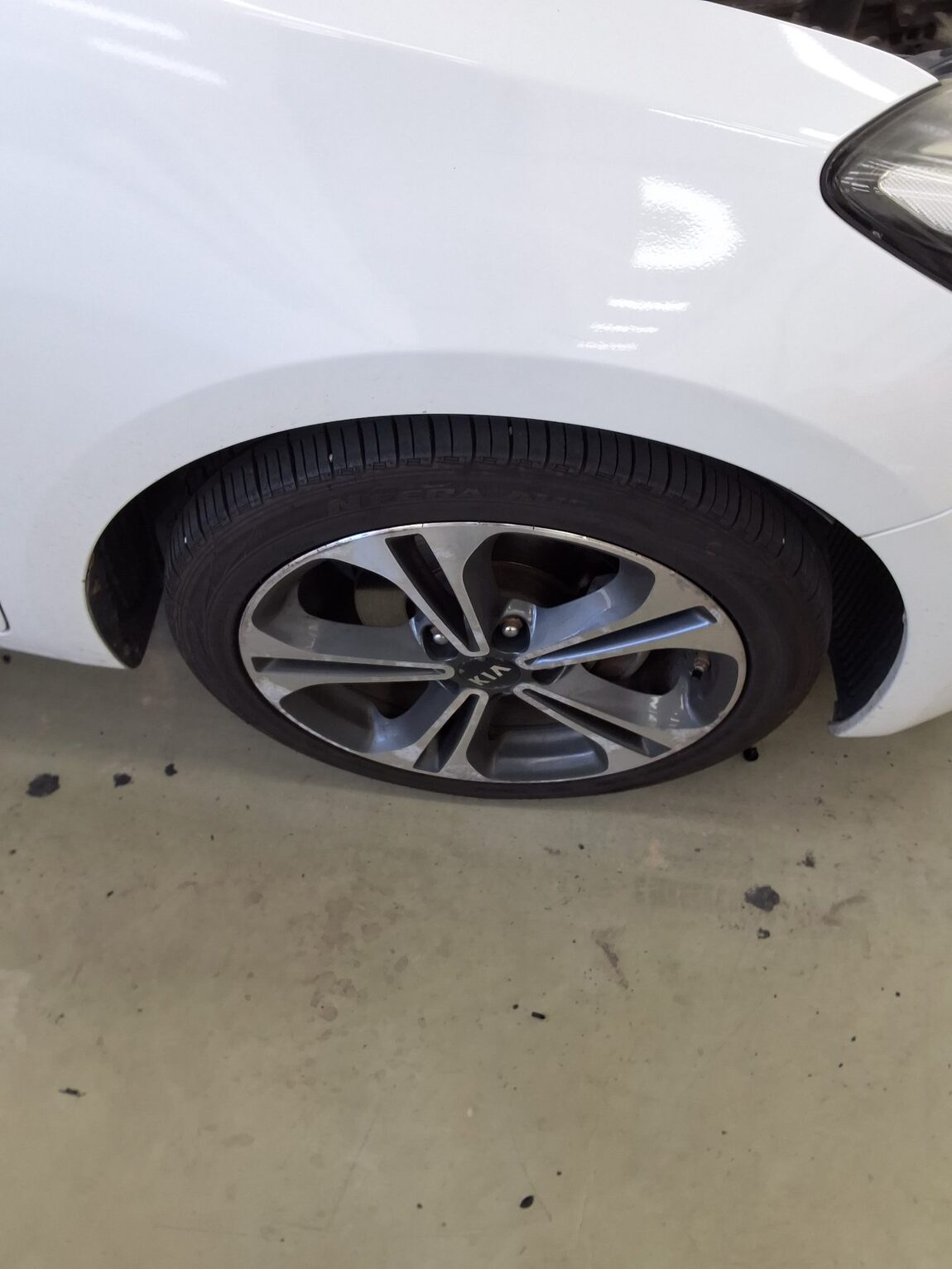 KIA K3 1.6 GDI NOBLESSE 2014 - zdjęcie 23