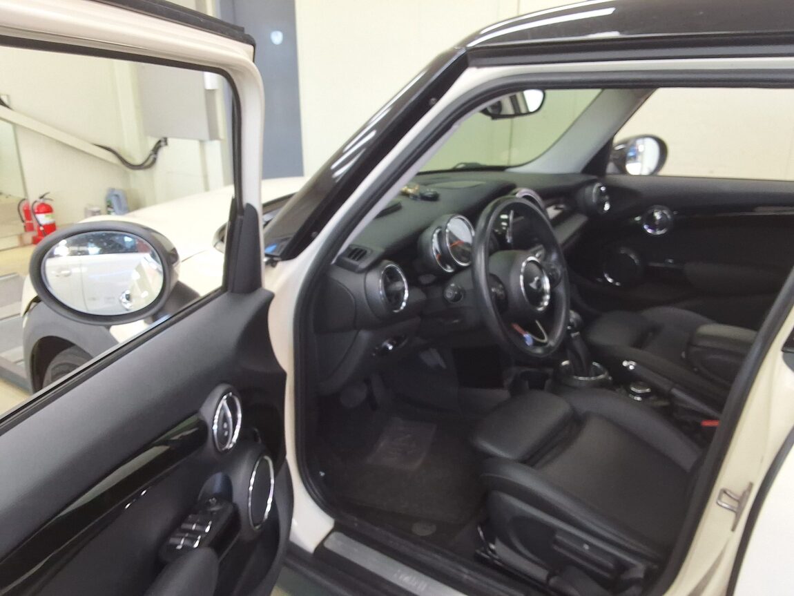 MINI COOPER (3RD GEN) 5-DOOR 1.5 HIGH 2015 - zdjęcie 11