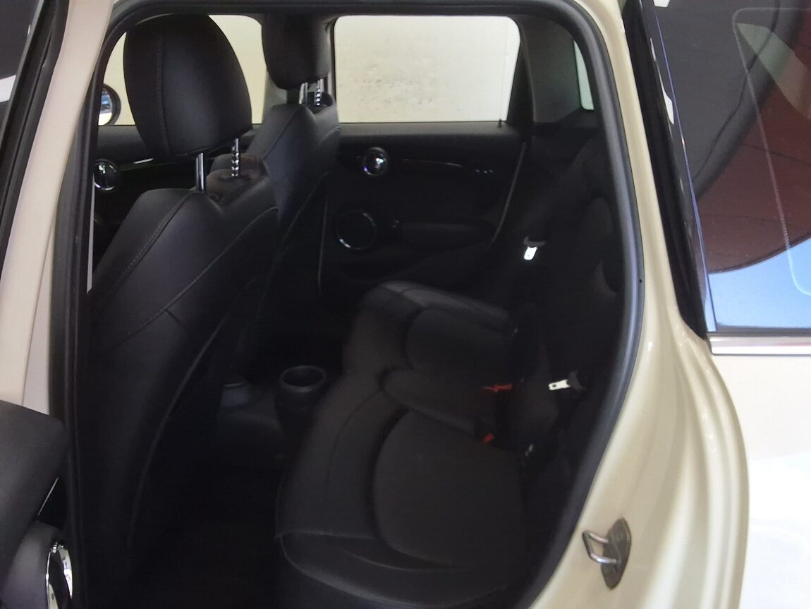 MINI COOPER (3RD GEN) 5-DOOR 1.5 HIGH 2015 - zdjęcie 13